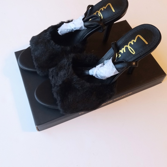SOLD!Lulu's faux fur ankle strap high heel sandals - Picture 5 of 10